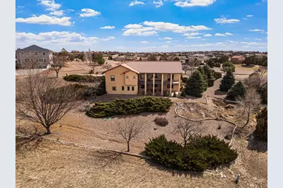 995 S Linden Pl, Pueblo West, CO 81007 - Photo 5