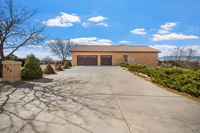 995 S Linden Pl, Pueblo West, CO 81007 - Photo 45