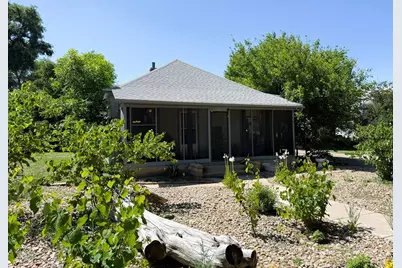 109 N Catalpa, Manzanola, CO 81058 - Photo 3