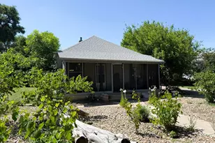 109 N Catalpa, Manzanola, CO 81058 - Photo 3