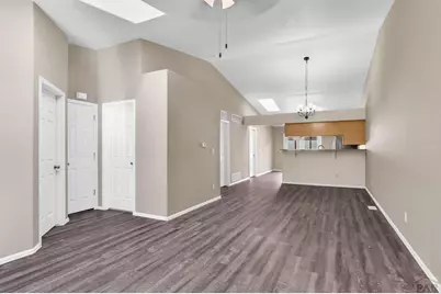 1512 E 21st St #B, Pueblo, CO 81001 - Photo 5