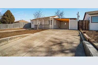 1708 Henry Ave, Pueblo, CO 81005 - Photo 3