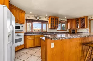 4007 Hillside Dr, Pueblo, CO 81008 - Photo 13