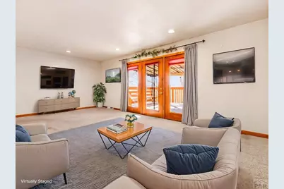 4007 Hillside Dr, Pueblo, CO 81008 - Photo 9