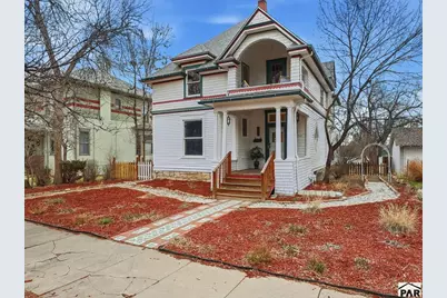1912 N Greenwood St, Pueblo, CO 81003 - Photo 1