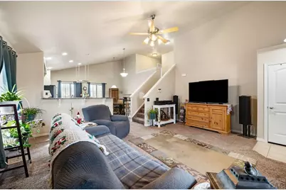 6302 Bearcat Loop, Colorado Springs, CO 80925 - Photo 9