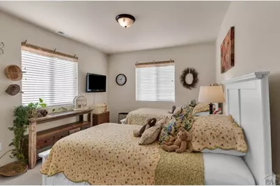 594 S Hook Dr, Pueblo West, CO 81007 - Photo 19