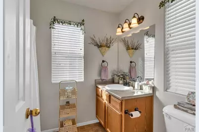 594 S Hook Dr, Pueblo West, CO 81007 - Photo 23