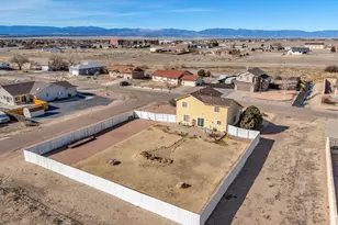 594 S Hook Dr, Pueblo West, CO 81007 - Photo 35