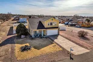 594 S Hook Dr, Pueblo West, CO 81007 - Photo 31