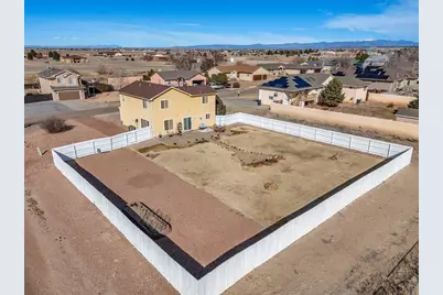 594 S Hook Dr, Pueblo West, CO 81007 - Photo 33