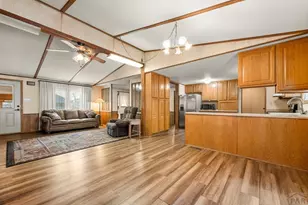 2219 W 28th St, Pueblo, CO 81003 - Photo 9