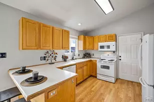 528 S Bellflower Dr, Pueblo West, CO 81007 - Photo 13