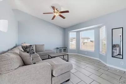 807 S Aguilar Ln, Pueblo, CO 81007 - Photo 3