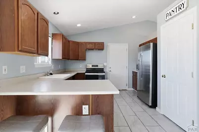 807 S Aguilar Ln, Pueblo, CO 81007 - Photo 11