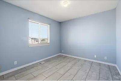 807 S Aguilar Ln, Pueblo, CO 81007 - Photo 17