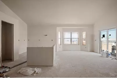 366 N Desert Cove Dr, Pueblo West, CO 81007 - Photo 5