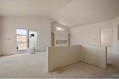 366 N Desert Cove Dr, Pueblo West, CO 81007 - Photo 7