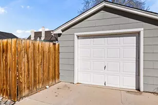 1942 Lake Ave, Pueblo, CO 81004 - Photo 3