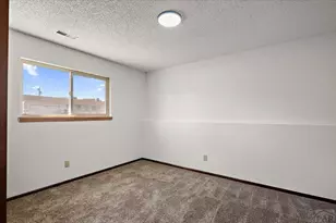 208 Starlite Dr, Pueblo, CO 81005 - Photo 33