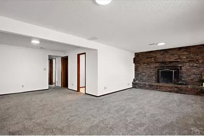 208 Starlite Dr, Pueblo, CO 81005 - Photo 25