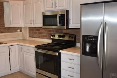 2106 Chatalet Lane #G, Pueblo, CO 81005 - Photo 7