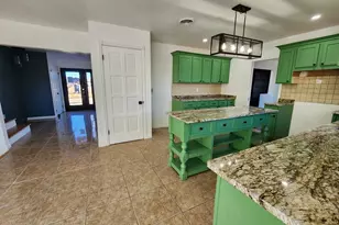 135 La Rochelle Dr, Pueblo, CO 81005 - Photo 7