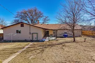 221 E 8th St, Walsenburg, CO 81089 - Photo 25
