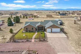 439 N Mitford Dr, Pueblo West, CO 81007 - Photo 45