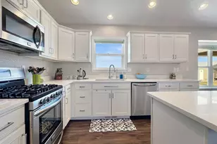 439 N Mitford Dr, Pueblo West, CO 81007 - Photo 11