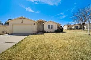 2 Cynthia Pl, Pueblo, CO 81008 - Photo 1