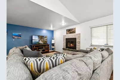 7 Alta Loma Dr, Pueblo, CO 81005 - Photo 17