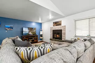 7 Alta Loma Dr, Pueblo, CO 81005 - Photo 17