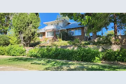 927 E 11th St, Pueblo, CO 81001 - Photo 1