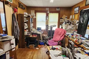 927 E 11th St, Pueblo, CO 81001 - Photo 11