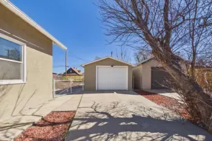1012 E Abriendo Ave, Pueblo, CO 81004 - Photo 31