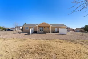 429 W Strawberry Dr, Pueblo West, CO 81007 - Photo 31