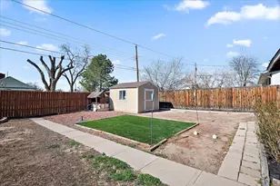 2223 Pine St, Pueblo, CO 81004 - Photo 25