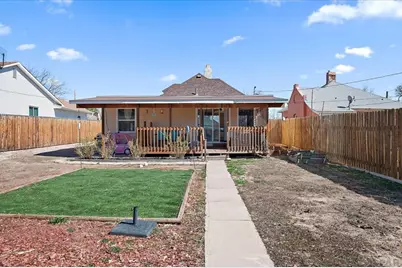 2223 Pine St, Pueblo, CO 81004 - Photo 23