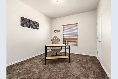 1035 E Marengo Dr, Pueblo West, CO 81007 - Photo 17