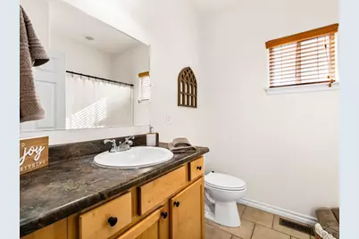 1035 E Marengo Dr, Pueblo West, CO 81007 - Photo 19