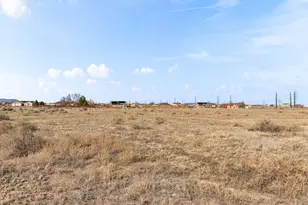 1035 E Marengo Dr, Pueblo West, CO 81007 - Photo 31