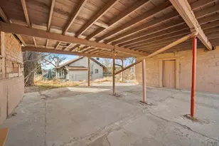 909 E 11th St, Pueblo, CO 81001 - Photo 21