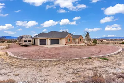 504 S Meredith Dr, Pueblo West, CO 81007 - Photo 5