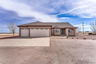 1408 E Kiva Dr, Pueblo West, CO 81007 - Photo 1