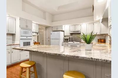 210 Bridle Trail, Pueblo, CO 81005 - Photo 9