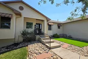 232 Alhambra Dr, Pueblo, CO 81005 - Photo 3