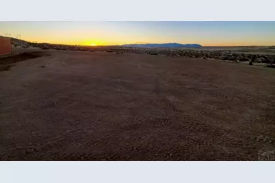 5225 Salt Cedar Rd, Pueblo, CO 81008 - Photo 5