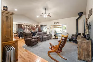 5644 Maggiano Pl, Pueblo, CO 81005 - Photo 5