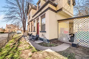 417 W 11th St, Pueblo, CO 81003 - Photo 33